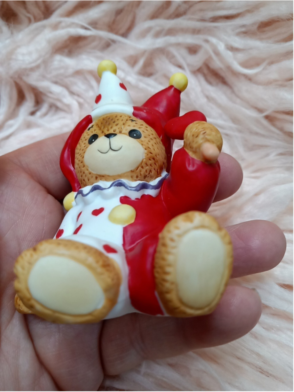 Lucy And Me Bear Figurine Vintage Valentines Day Heart Jester 1984 Red Clown - Picture 7 of 14